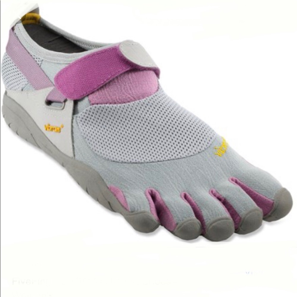 Vibrant five finger shoes